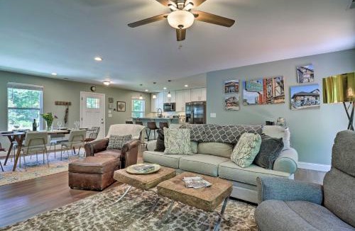 Leicester House | Smoky Mountains Leicester Home w/Deck!