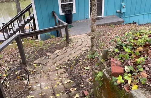 Abbeville House | Smurf House on Thomas Mill