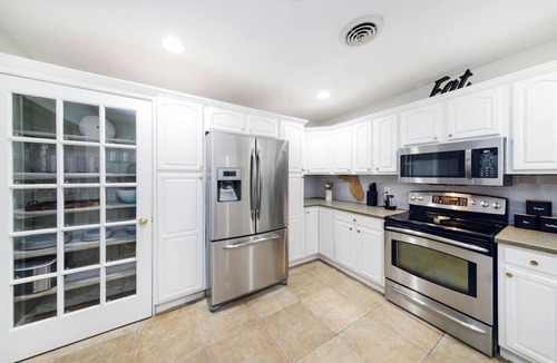 Bradenton House | SMV | Pool & Pickleball | Play All Day!