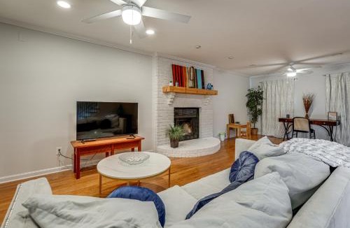 Smyrna House | Smyrna Sanctuary Near Parks: Spacious Yard + Deck