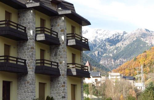 Chisagues Hotel | SNÖ Hotel Bielsa