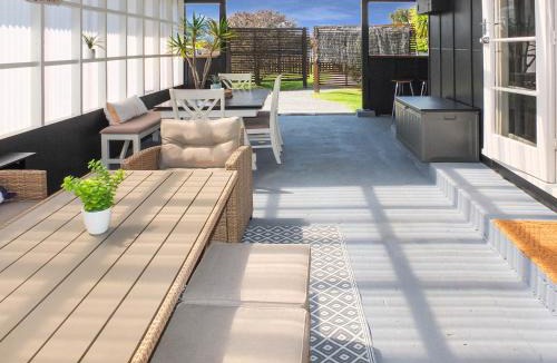 Foxton Beach House | Snapper Bach - Foxton Beach Holiday Home