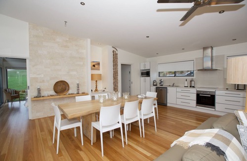 Duncan House | SNELLINGS VIEW - Stunning