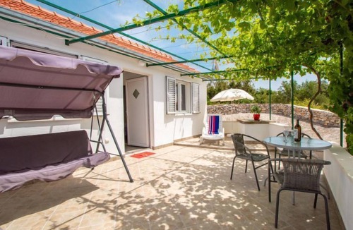 Dvornica House | Snježana by Interhome