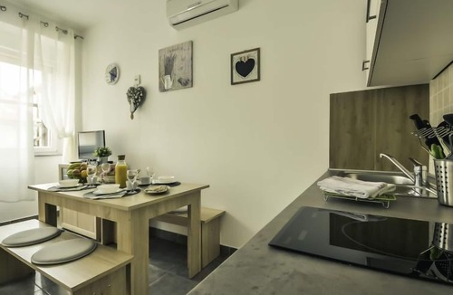 Karlobag Apartment | Snježana by Interhome