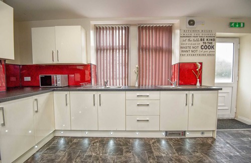 Bradford Apartment | Snooze Apartments Flat 52