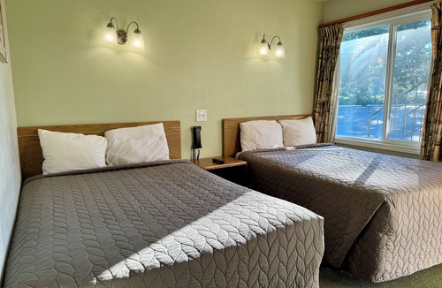 Wilsonville Hotel | Snoozinn