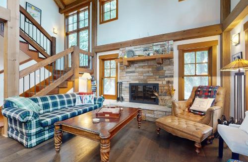 Snoqualmie Pass House | Snoqualmie Lodge