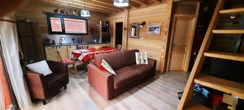 Lamoura Ski Chalet | Snow