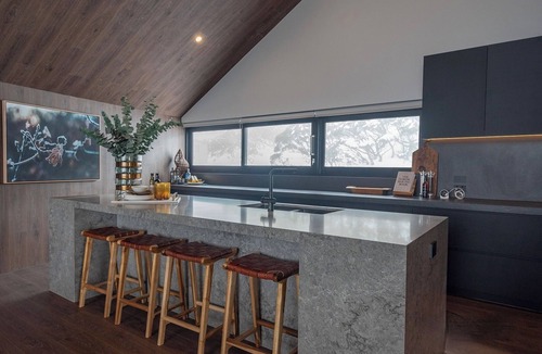 Hotham Heights House | Snow Gum Luxurious Winter Escape