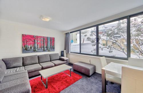 Falls Creek Apartment | Snow Ski Apartments 08