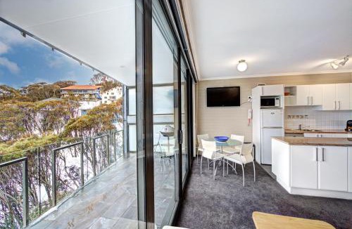 Falls Creek Apartment | Snow Ski Apartments 26