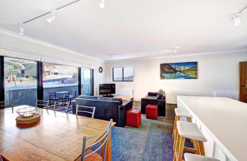 Falls Creek Apartment | Snow Ski Apartments Extra Spacious 36
