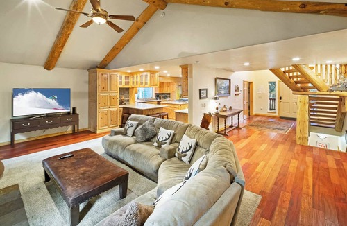 Summit Estates Ski Chalet | Snow Summit. Huge 6BR Chalet with Game Room, Spa