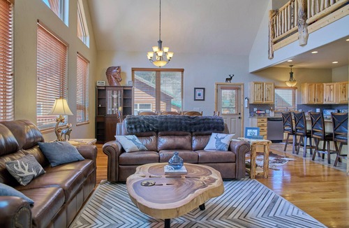 Ponderosa Pines House | Snow Worries