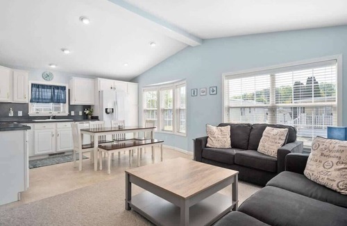 Ocean Pines House | Snowbird Bay Cottage