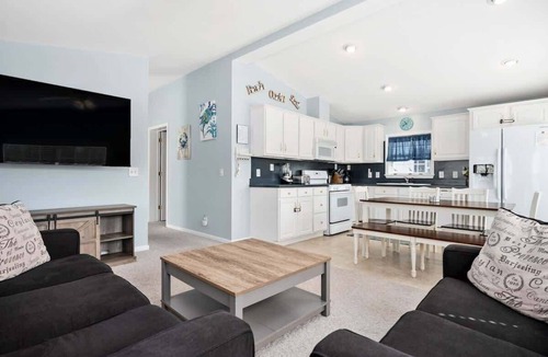 Ocean Pines House | Snowbird Bay Cottage