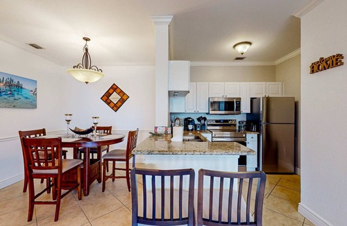 Clearwater Condo | Snowbird friendly condo with pool hot tub sauna fitness room and on site tennis