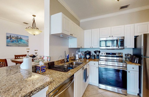 Clearwater Condo | Snowbird friendly condo with pool hot tub sauna fitness room and on site tennis