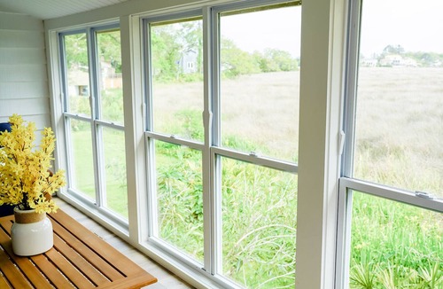 Saint Simons Heights Condo | Snowbird Special! Updated condo with marsh views!