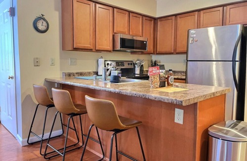 Killington Apartment | SnowDen- Pool, Gym, Hiking, Fireplace!