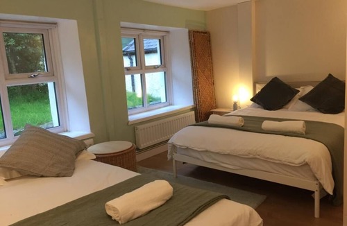 Bethesda Cabin | Snowdonia Mountain Lodge