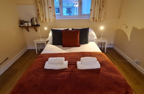 Bethesda Cabin | Snowdonia Mountain Lodge