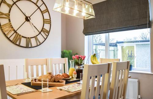 North Sunderland House | Snowdrop Cottage