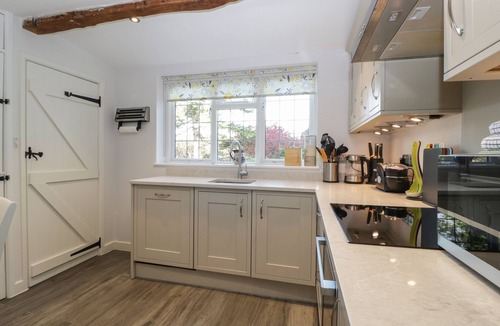 Sherborne Cottage | Snowdrop Cottage