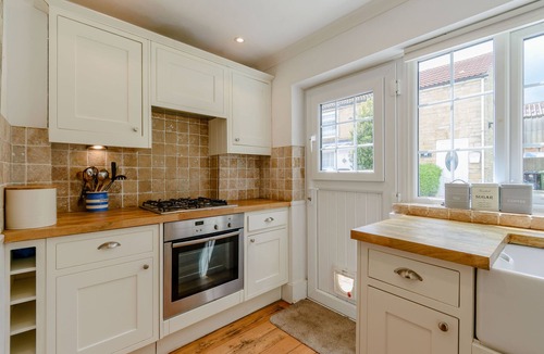 Bramham Cottage | Snowdrop Cottage