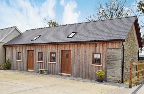 Cardigan Cottage | Snowdrop Cottage - UK12987