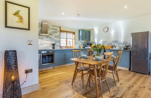 Challock Cottage | Snowdrop Lodge -UK32959