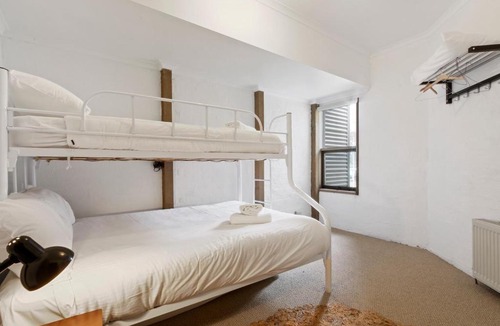 Dinner Plain House | Snowgums 10