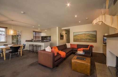 Thredbo Apartment | Snowman 4 Center Village