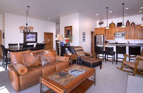 Mount Crested Butte House | Snowmass Villa, Walk to slopes, Hot tub!