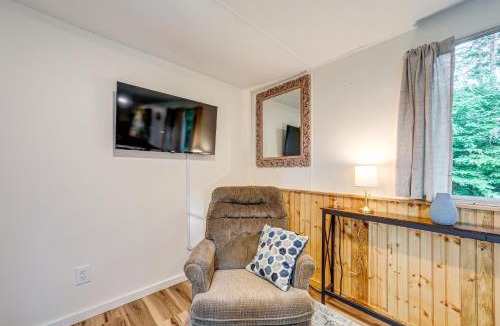 Brantingham House | Snowmobile and ATV Trails On-Site Adirondacks Abode