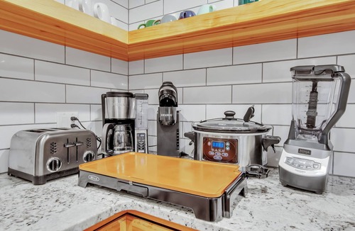 Great Valley Condo | SnowPine Condo, Sleeps 8, A/C, Fireplace