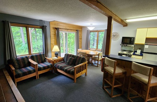 Wakefield Hotel | Snowriver Mountain Resort