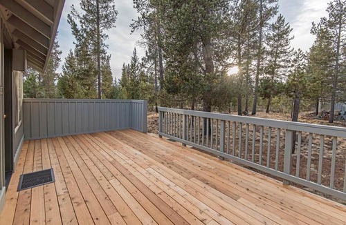 Deer Park House | Snowshoe Inn