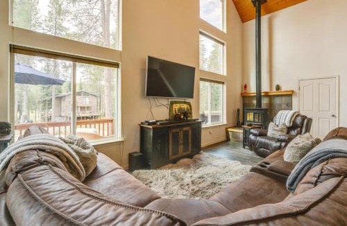 Pla-Vada Woodlands House | Snowshoe & Sled On-Site! Soda Springs Cabin