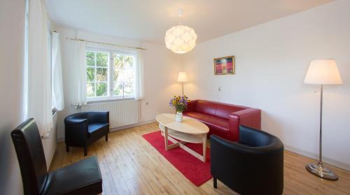 Borre House | Snowwhites House