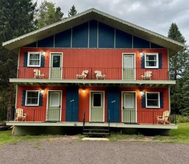 Bessemer House | Snowy Escapes at Powderhorn Mountain