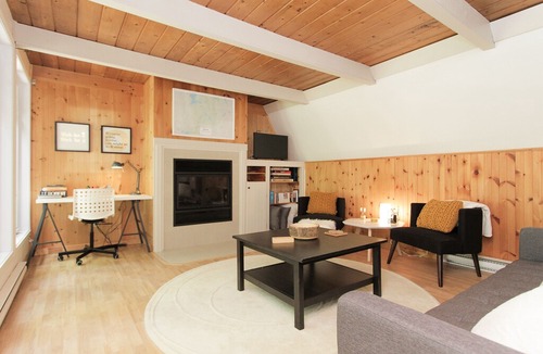 Orford Villa | Snug Chalet + Nature + Family & Pet Friendly + Workspace + WiFi