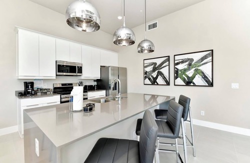Reunion Hotel | Snug Condo near Disney with Resort & Waterpark Access - B45-237