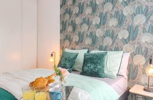 Grand Clement Apartment | Snug & Cosy