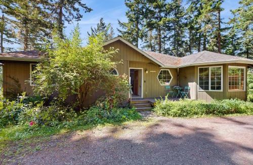 Lopez Island House | Snug Harbor Hideout