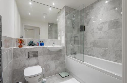 Swanscombe Apartment | Snug Haven