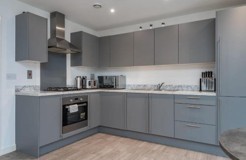 Swanscombe Apartment | Snug Haven