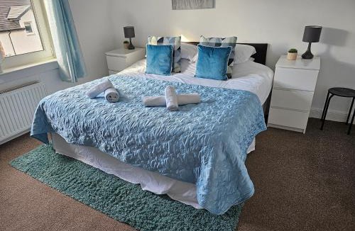 Helensburgh Apartment | Snug - Meadhan Apartment