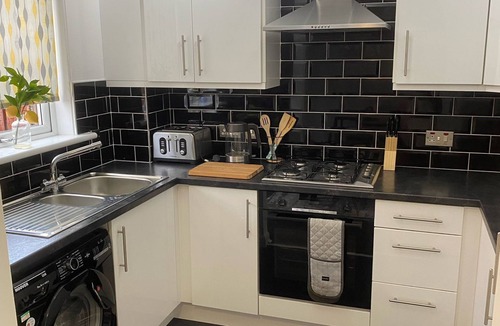 Airdrie House | Snug Modern Home in Airdrie